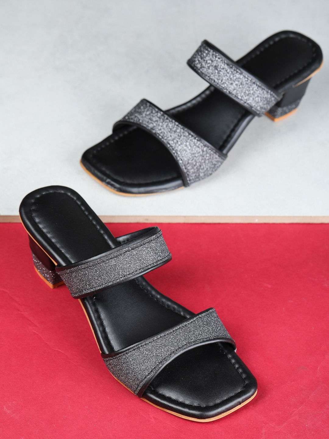 

Luv Byt Black & Silver-Toned Colourblocked Block Heels