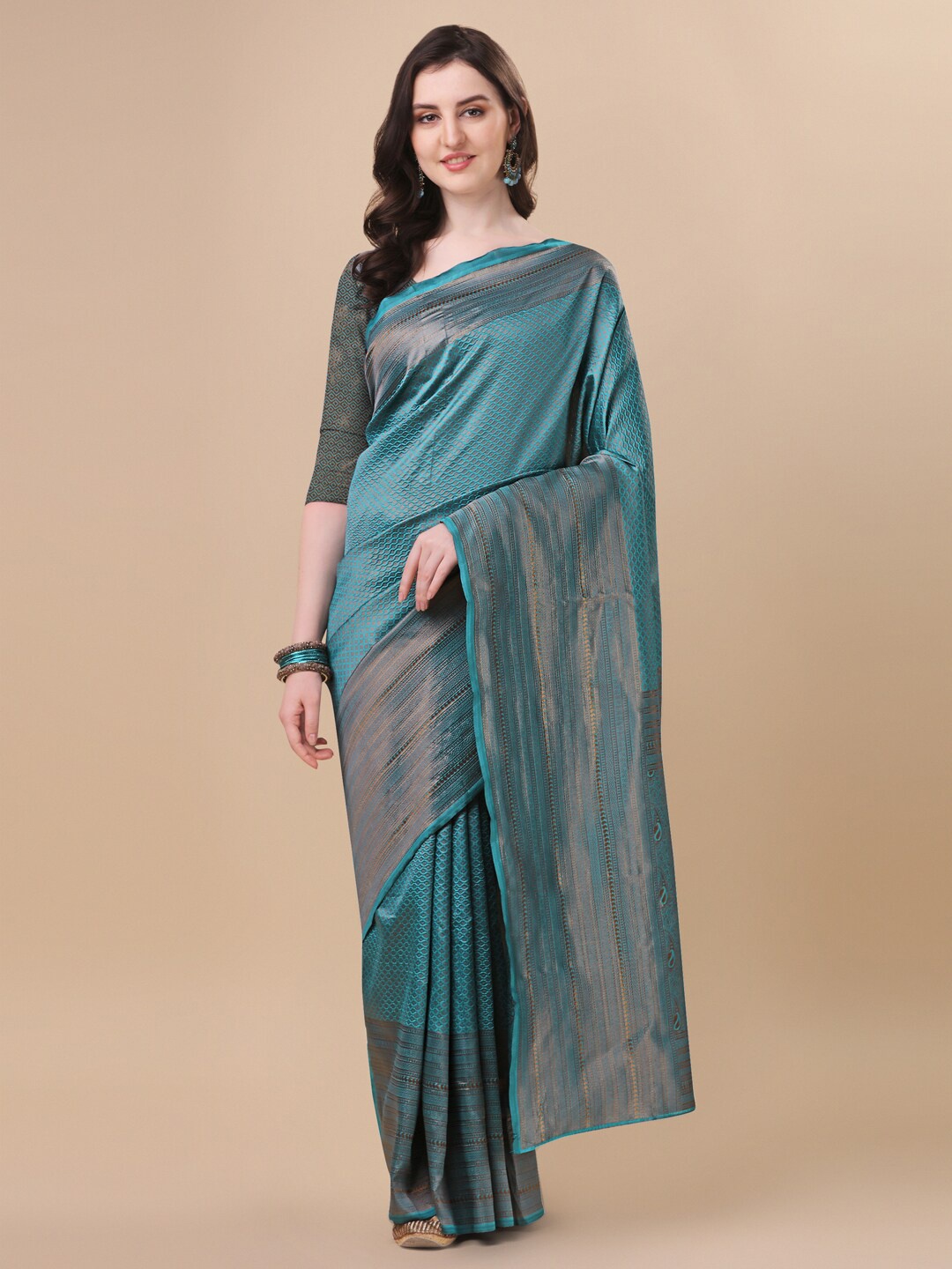 

MIRCHI FASHION Turquoise Blue & Gold-Toned Woven Design Zari Silk Blend Banarasi Saree