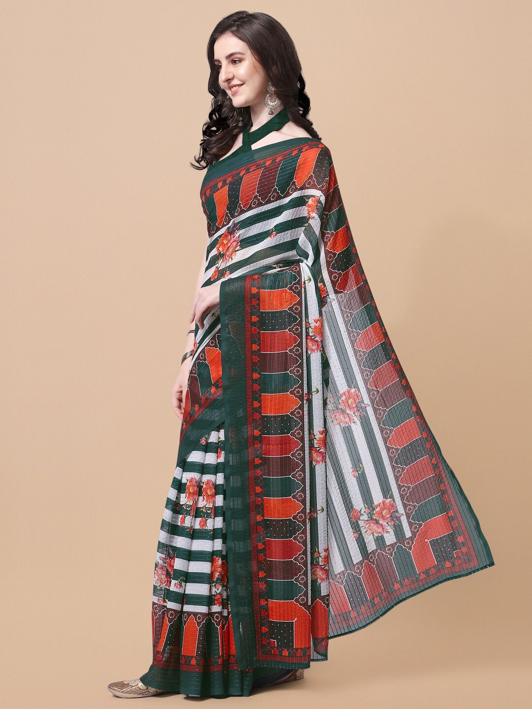 

MIRCHI FASHION Green & White Floral Sequinned Saree