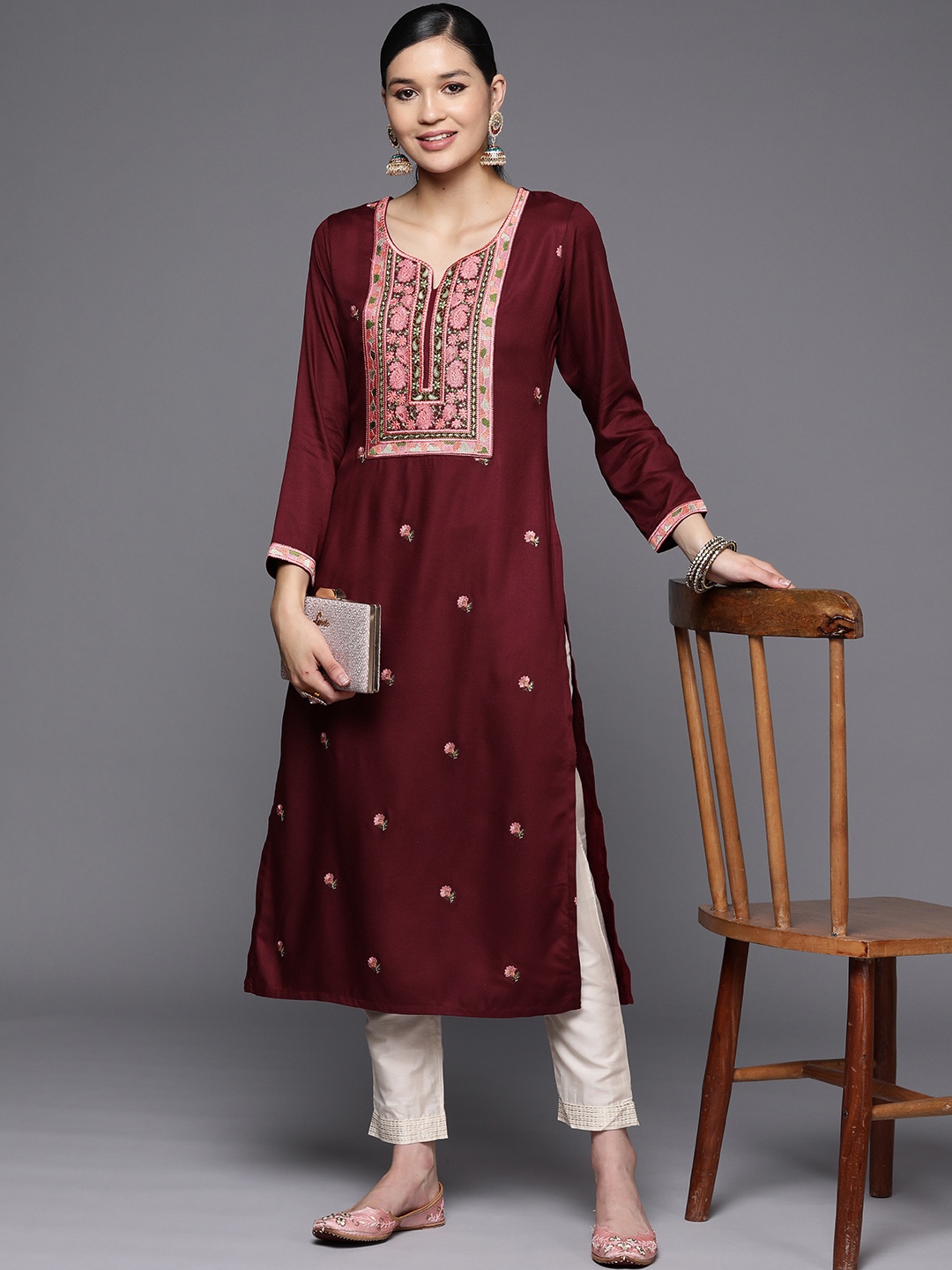 

Libas Women Maroon Pashmina Wool Embroidered Straight Kurta