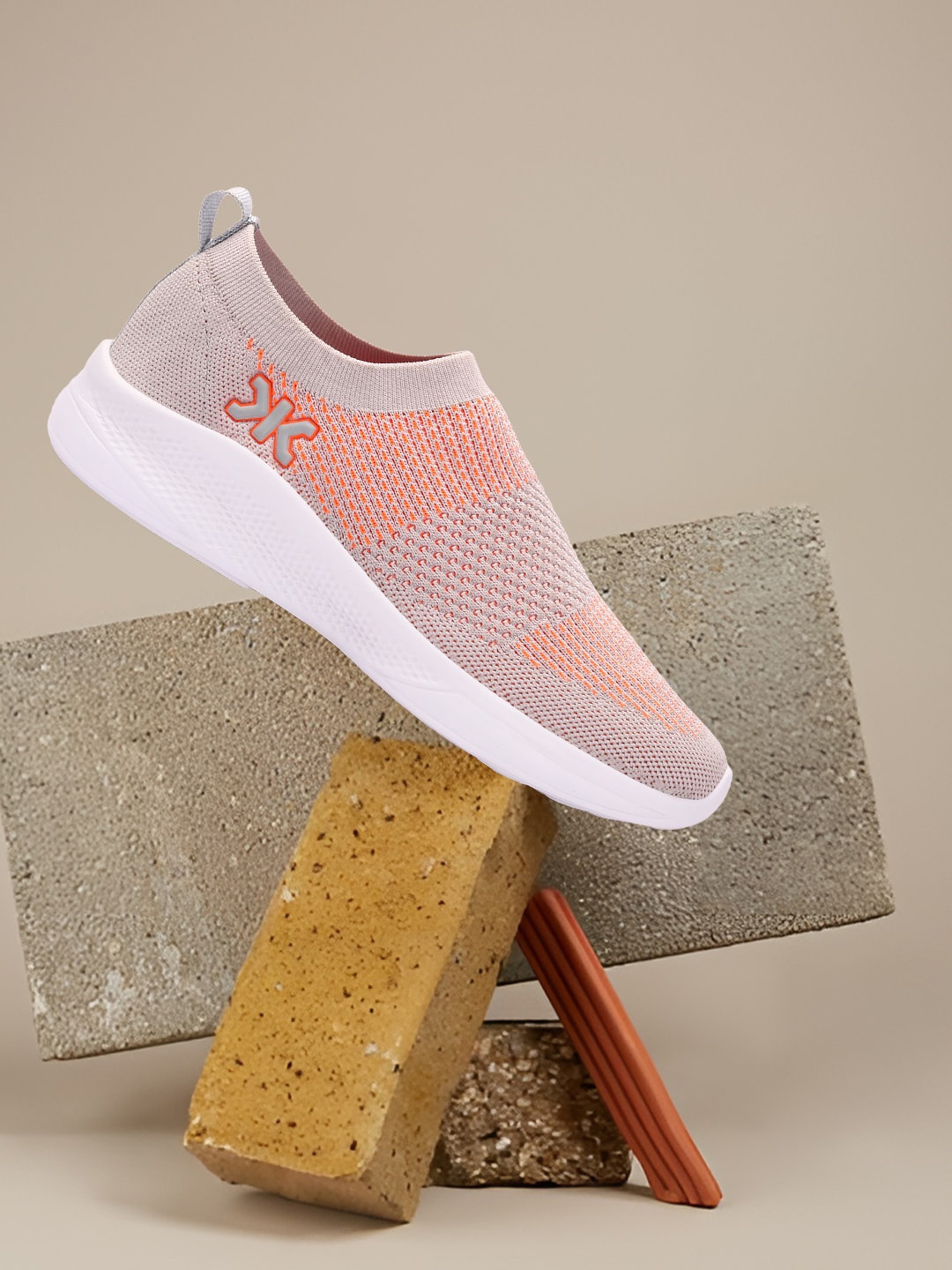 

Killer Men Grey Colourblocked Slip-On Sneakers