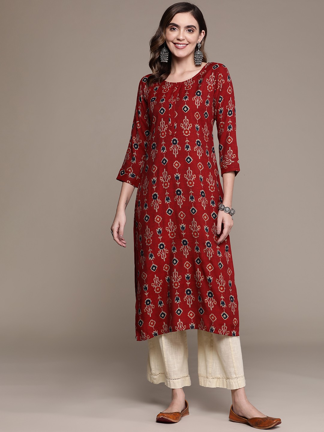 

Anubhutee Maroon & Black Ethnic Motifs Printed Cotton Straight Kurta