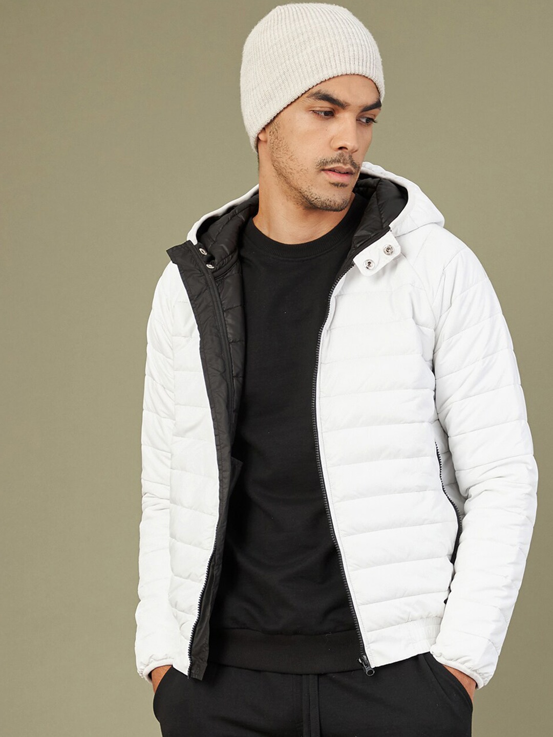 

MASCLN SASSAFRAS Men White Hooded Padded Jacket