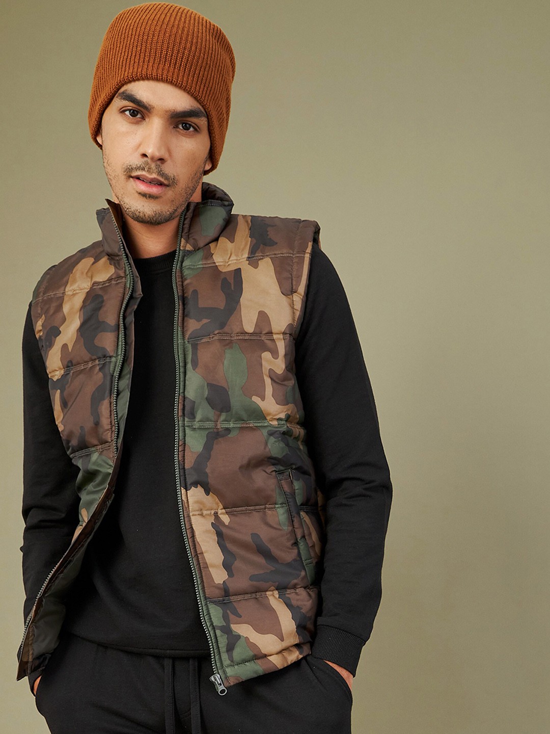 

MASCLN SASSAFRAS Men Green Camouflage Padded Jacket