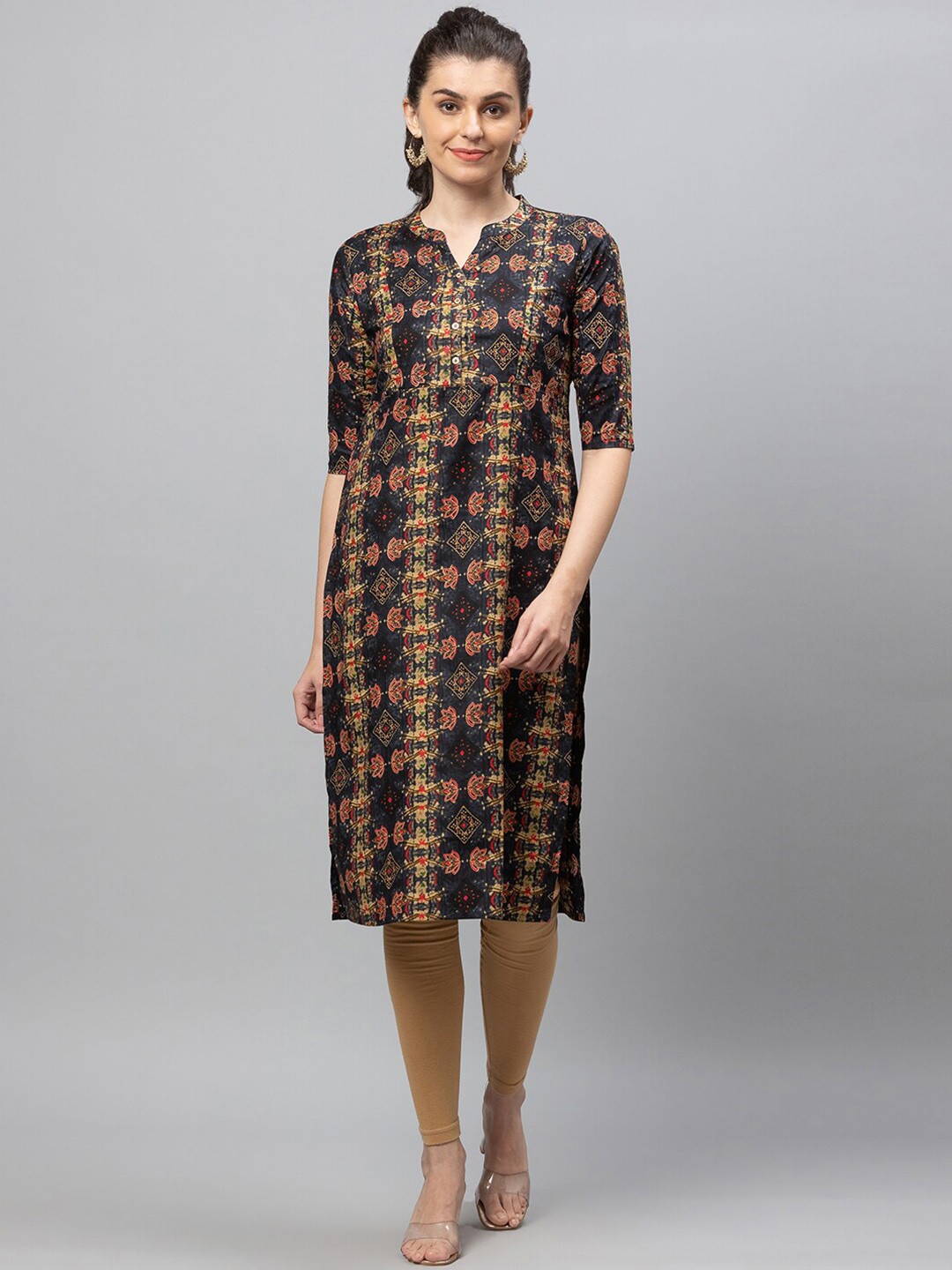 

AV2 Navy Ethnic Motifs Printed Maternity Straight Pure cotton Kurta, Navy blue