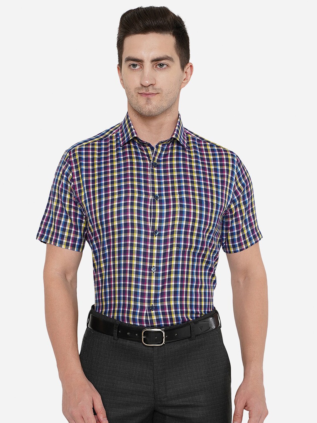 

Greenfibre Men Navy Blue & Yellow Checked Short Sleeves Formal Shirt