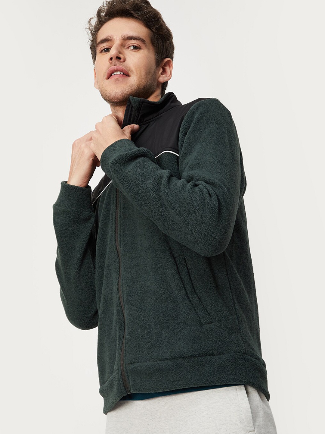 

max Front-Open Mock Collar Sweatshirt, Green