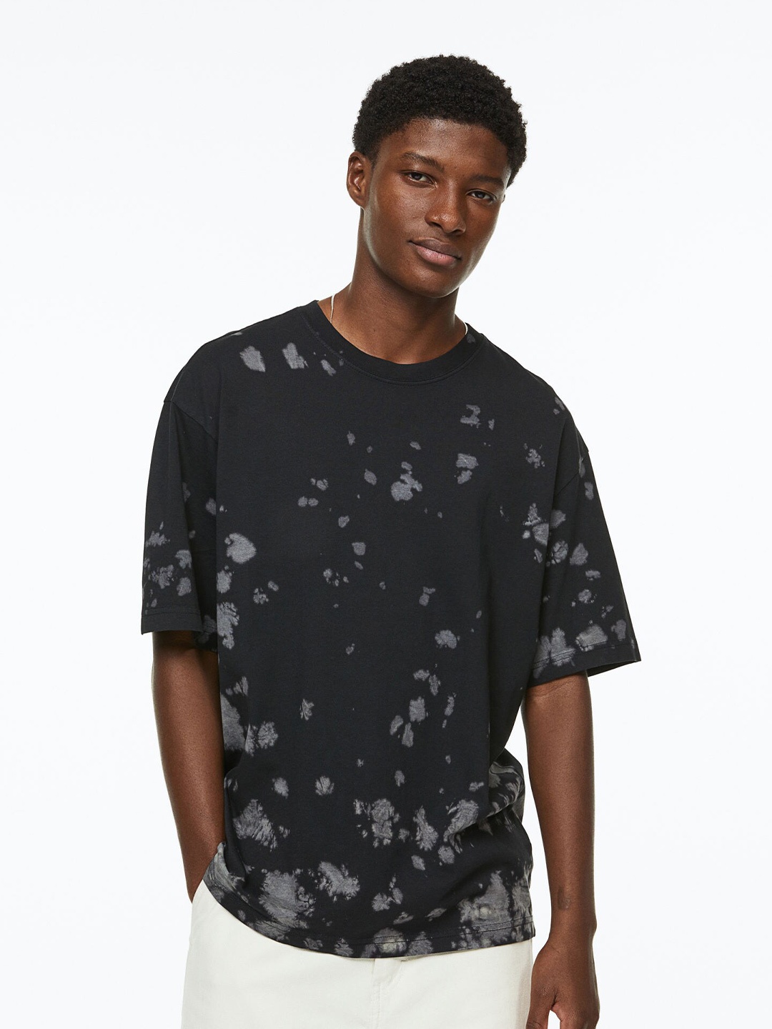 

H&M Men Blue Relaxed Fit Cotton T-shirt