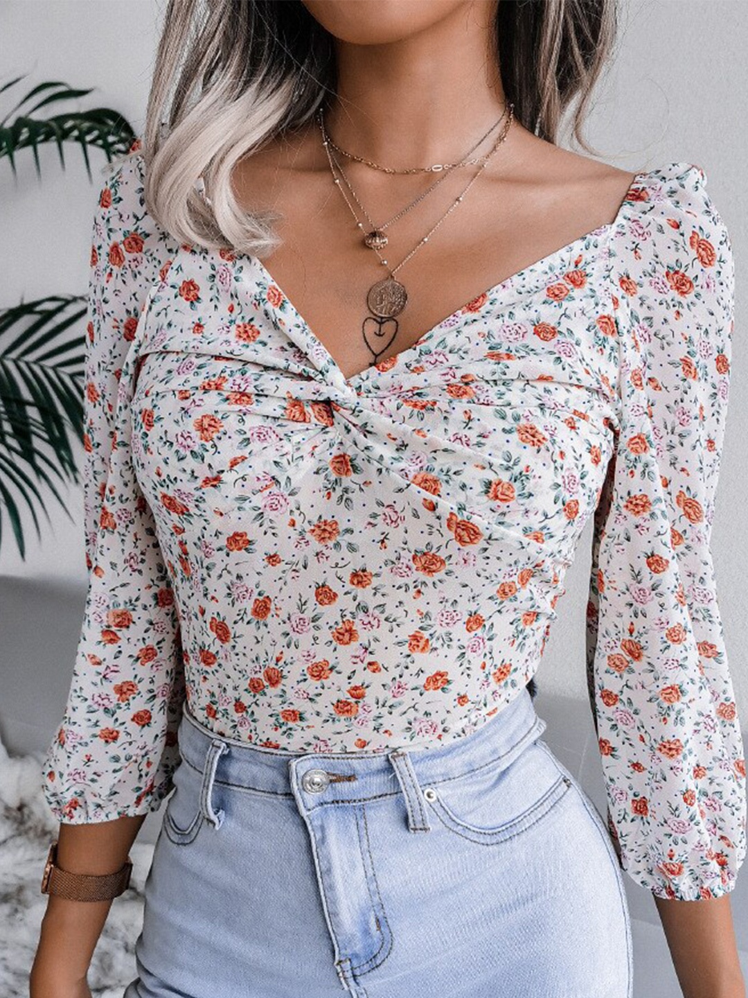 

BoStreet White & Orange Floral Printed Smocked Top