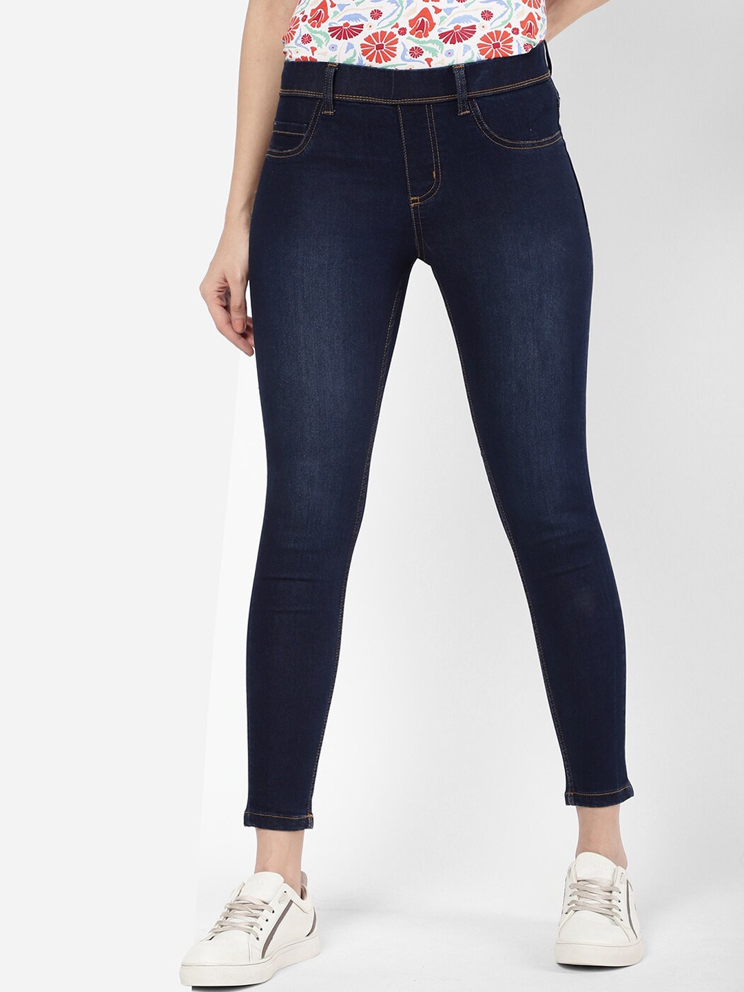 

R&B Women Skinny Fit Light Fade Jeans, Blue
