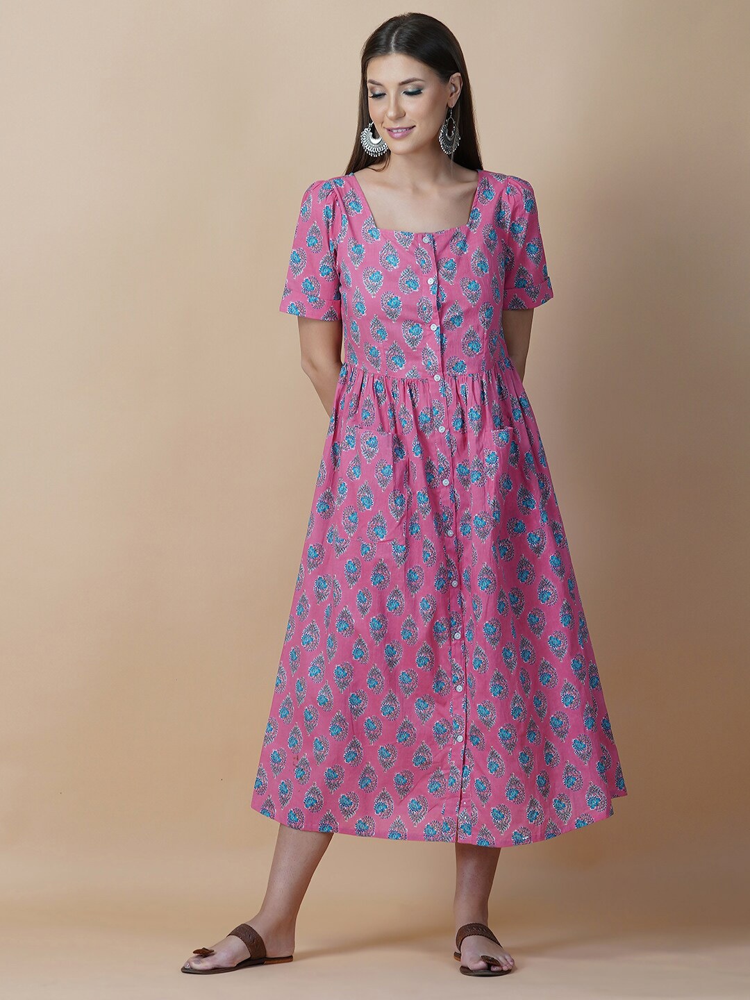 

GULAB CHAND TRENDS Pink Floral Midi Dress