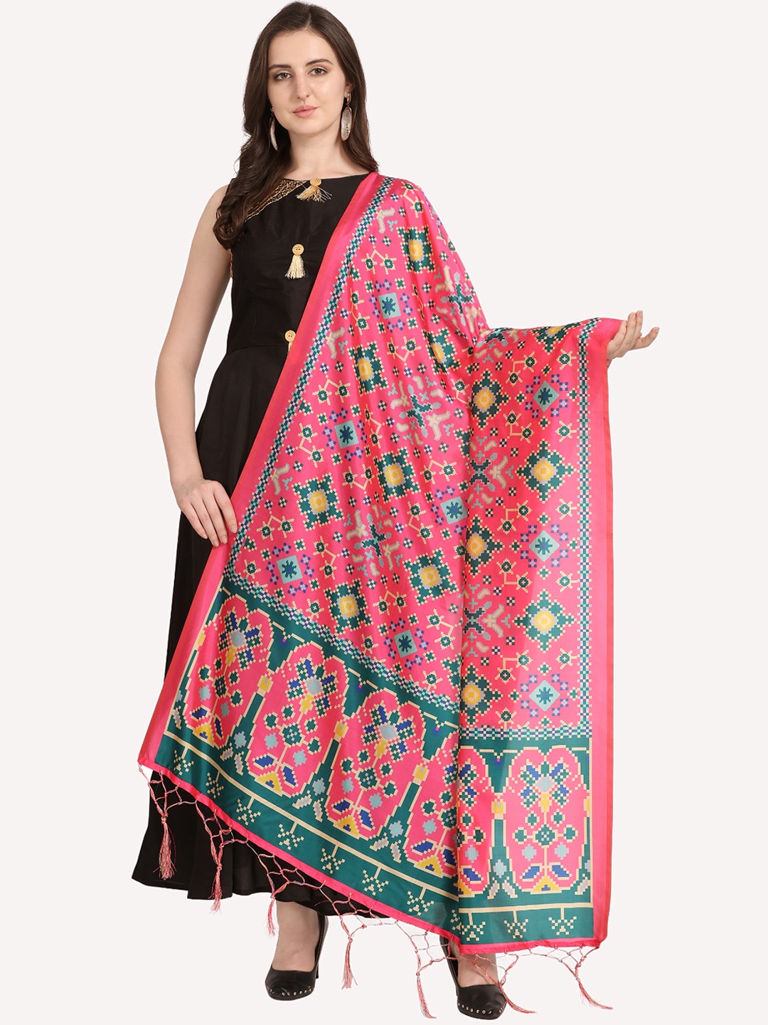 

Kaizen TEXO FAB Pink & Green Ethnic Motifs Printed Dupatta