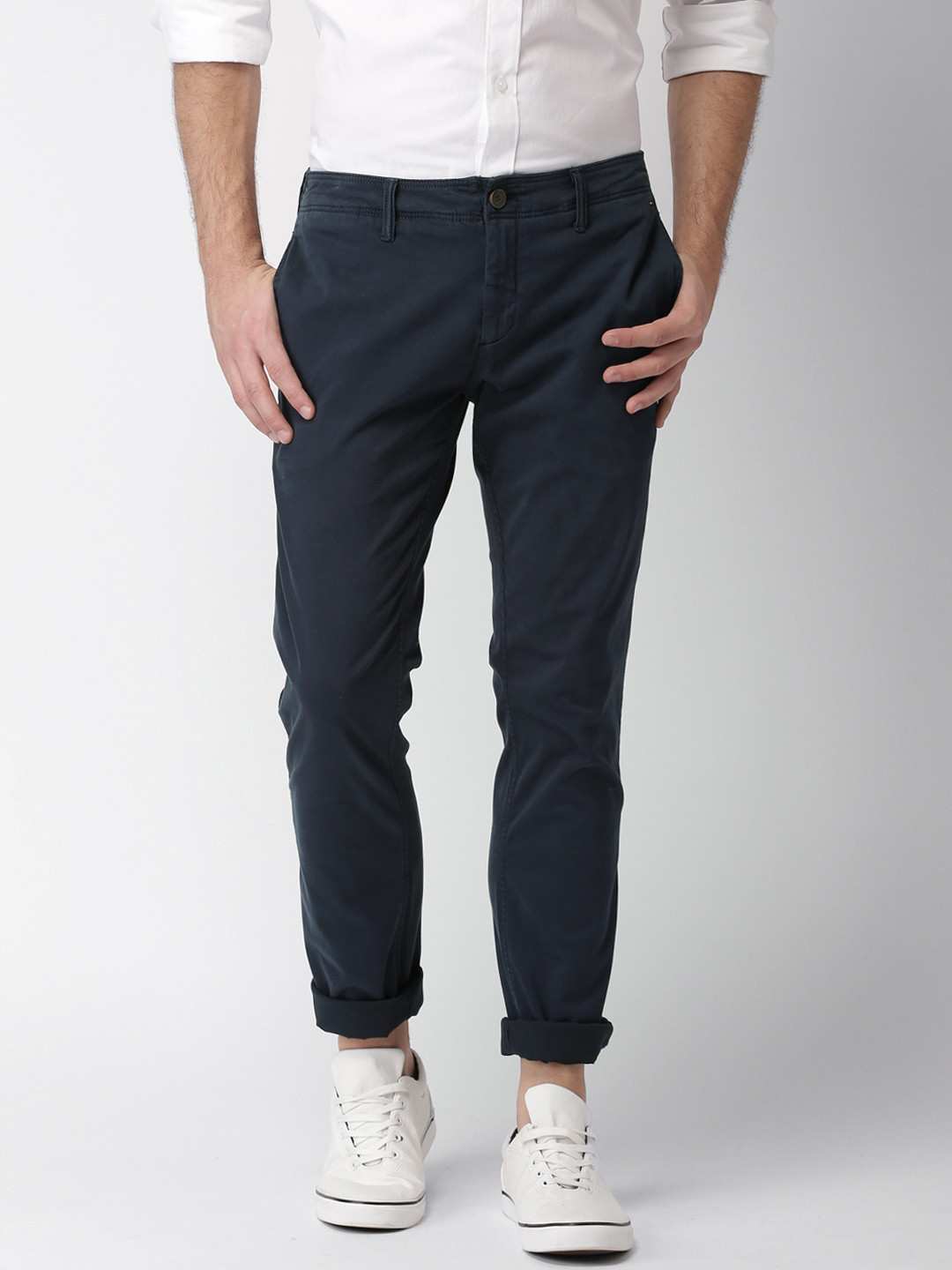 

Tommy Hilfiger Men Navy Blue Smart Slim Fit Solid Regular Trousers