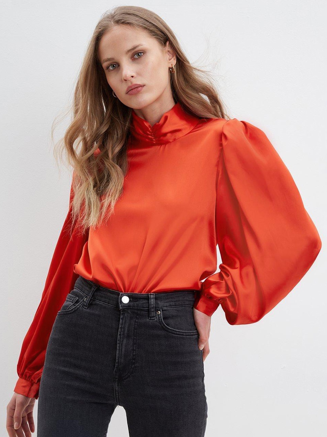 

DOROTHY PERKINS Red Solid Satin Top