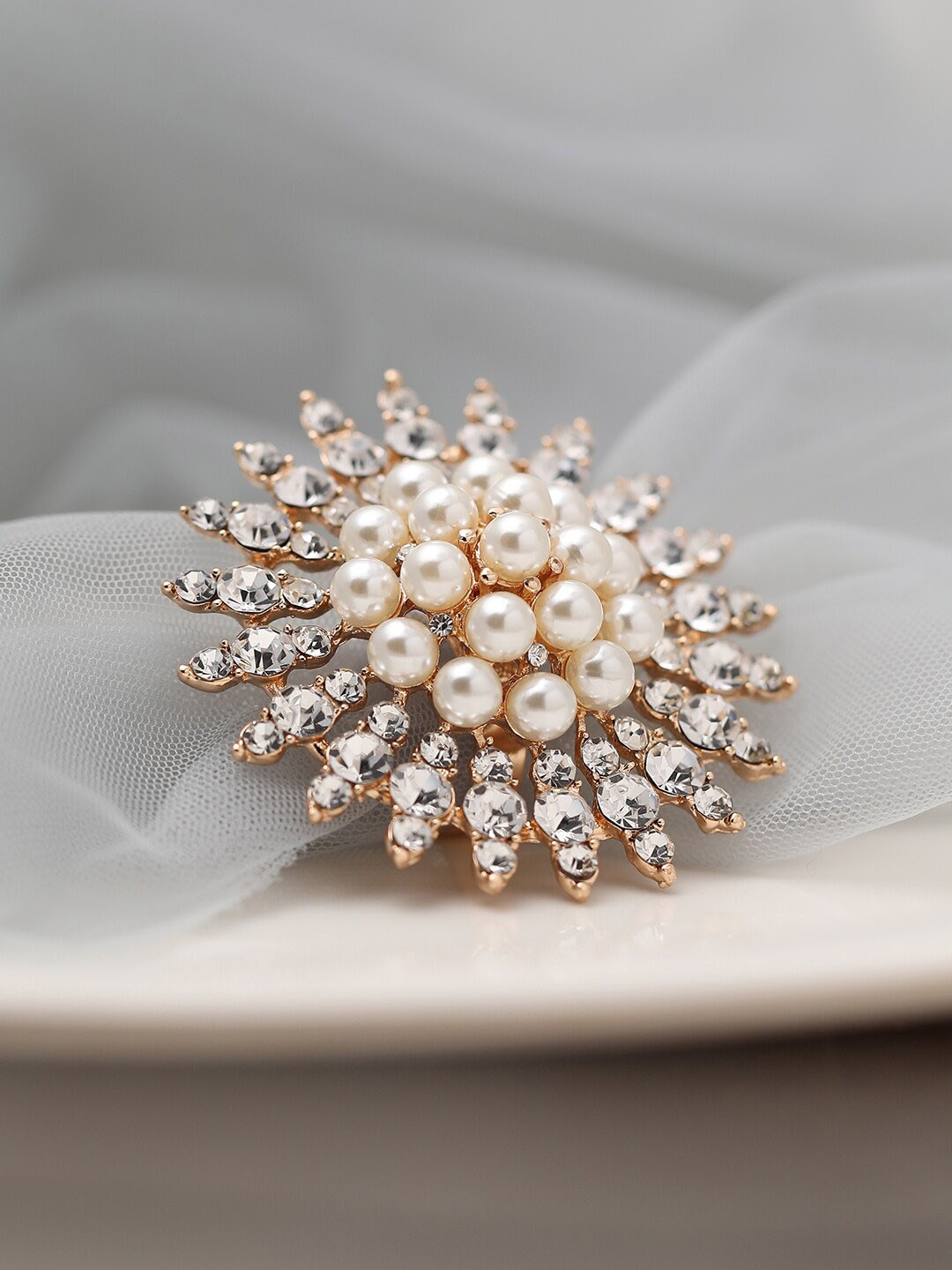 

SOHI Gold-Plated White Stone-Studded Designer Adjustable Finger Ring