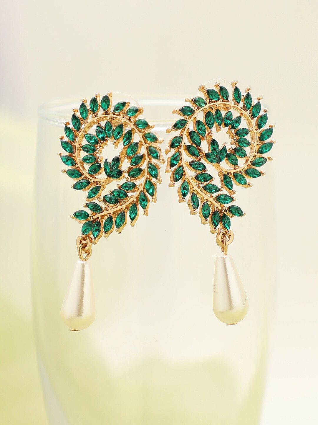 

SOHI Green & Off White Gold Plated Contemporary Drop Earrings