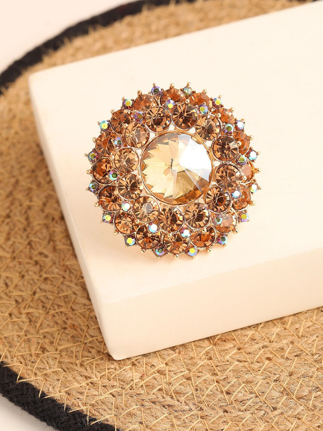

SOHI Gold-Plated Stone-Studded Designer Finger Ring
