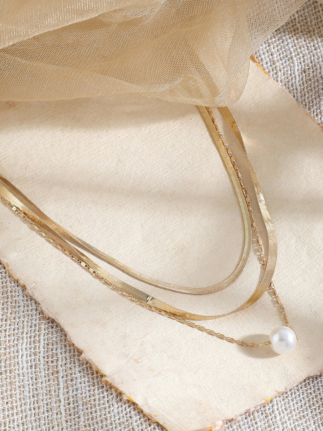 

SOHI Women Gold-Toned & White Gold-Plated Chain