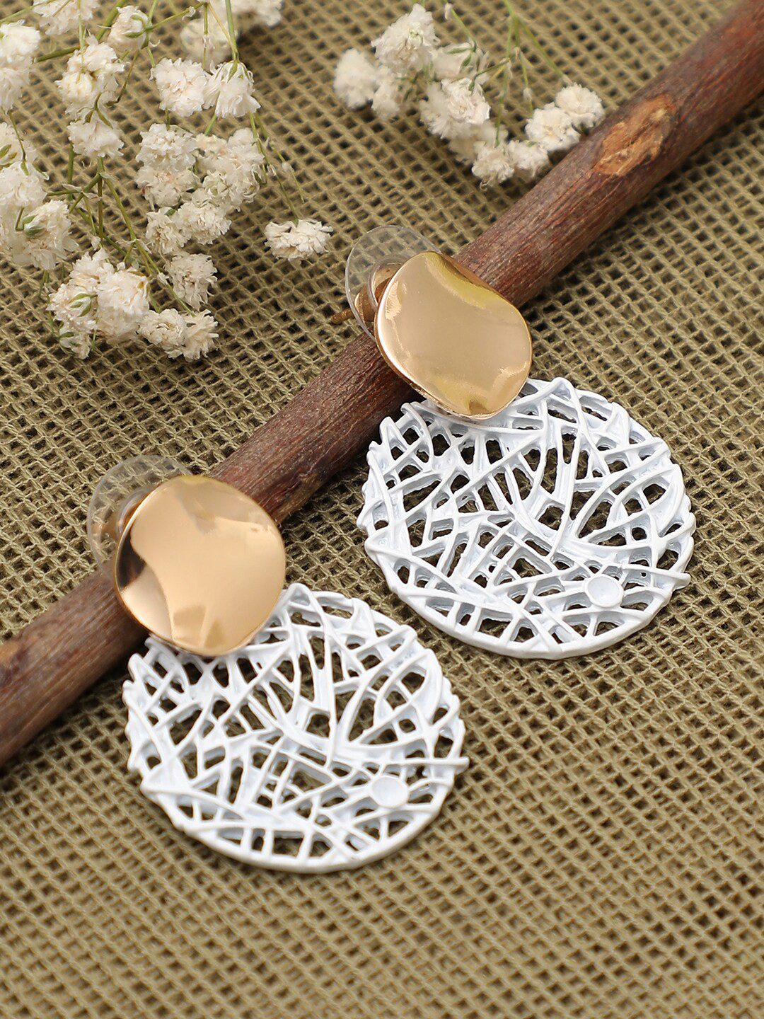 

SOHI Silver-Toned & Gold-Toned Gold Plated Circular Drop Earrings