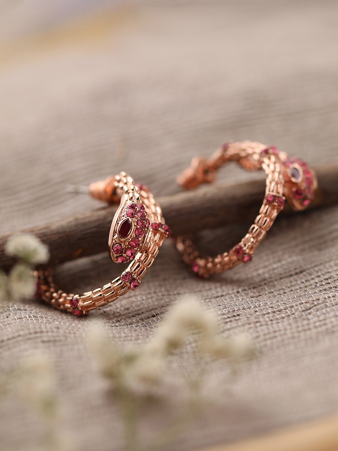 

SOHI Pink & Gold-Toned Gold Plated Circular Hoop Earrings