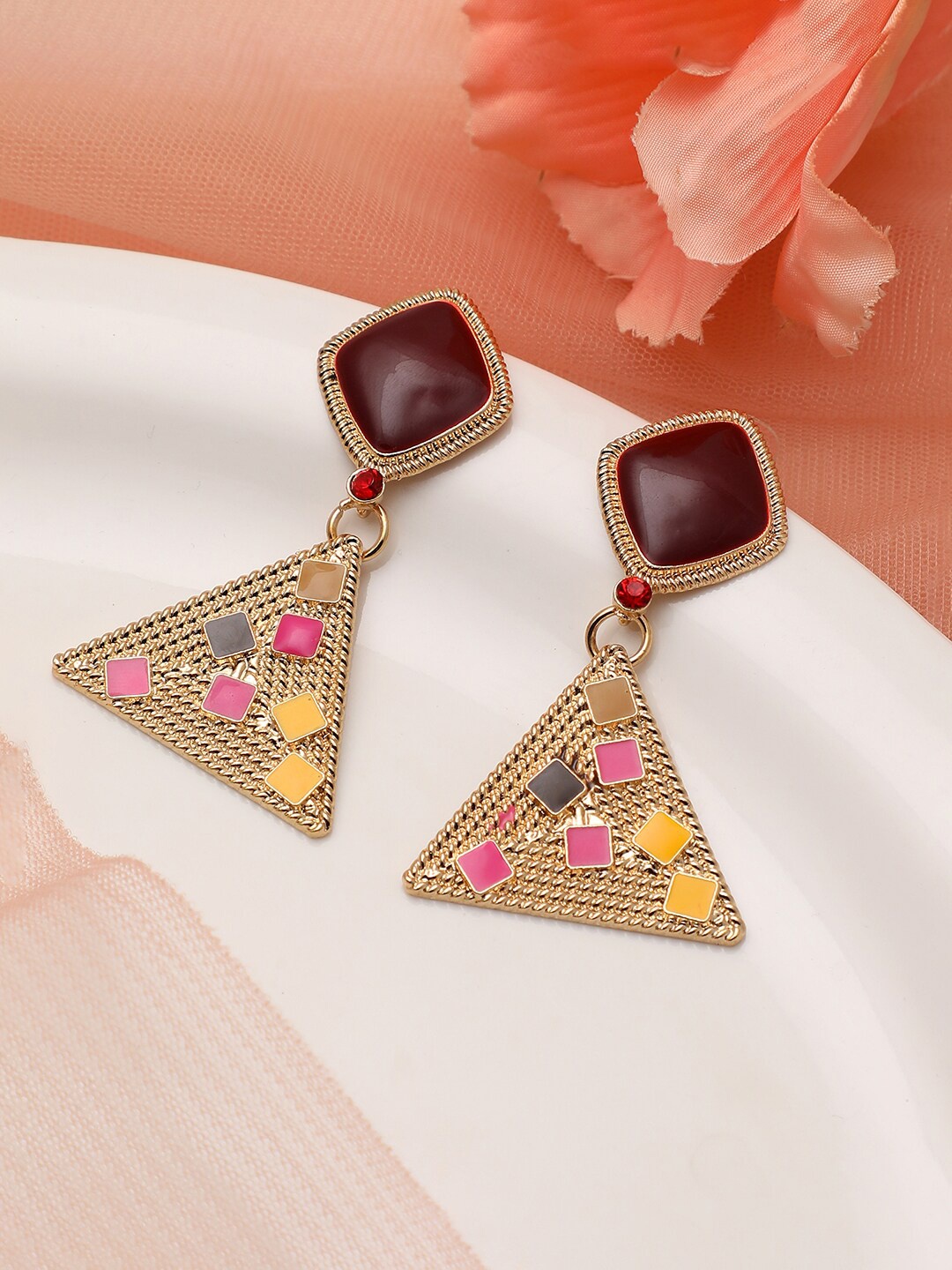 

SOHI Maroon & Pink Gold Plated Triangular Drop Earrings