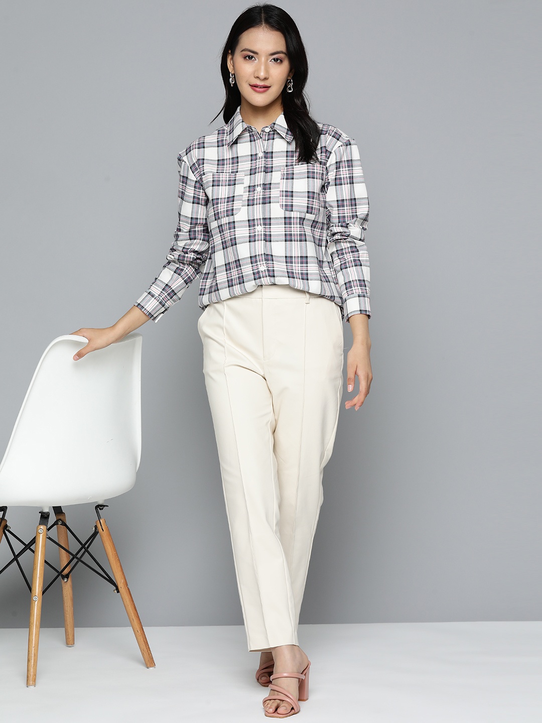 

HERE&NOW White & Grey Tartan Checks Casual Shirt