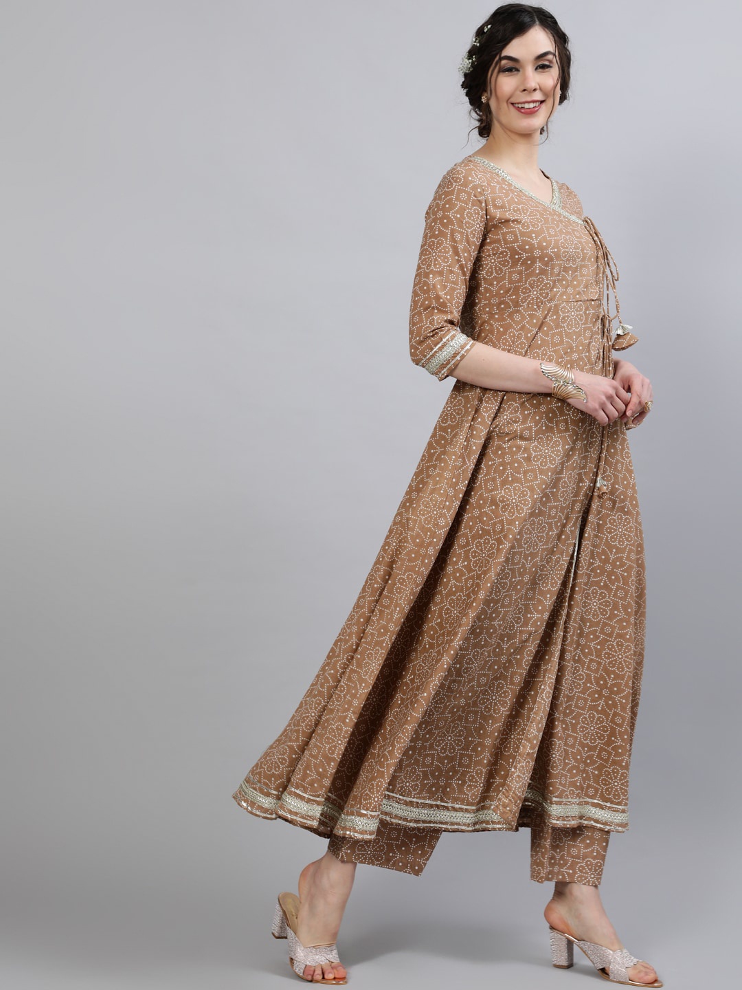 

INDIE CLOSET Women Brown Bandhani Angrakha Pure Cotton Kurta with Trouser & Dupatta
