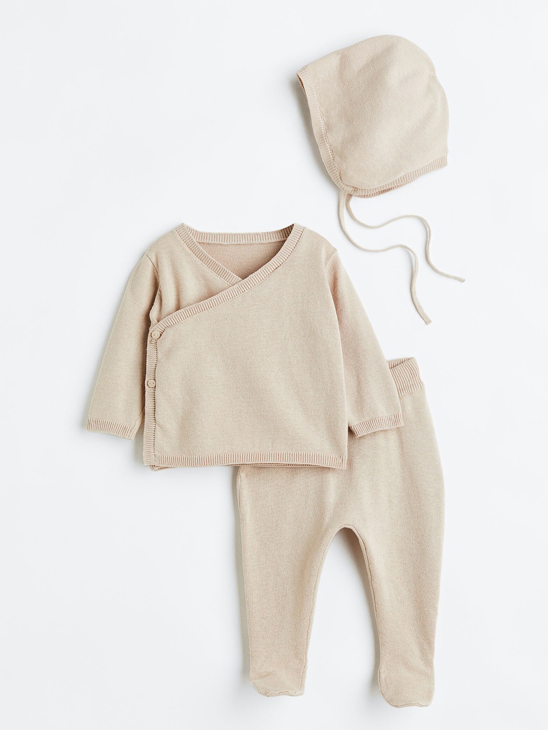 

H&M Boys Beige 3-Piece Knitted Cotton Set