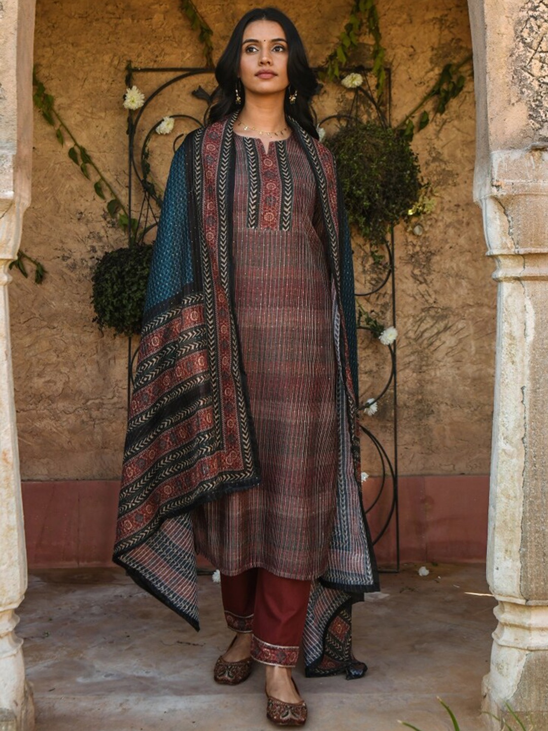 

KARAJ JAIPUR Brown Ethnic Motifs Embroidered Kurta with Trousers & With Dupatta