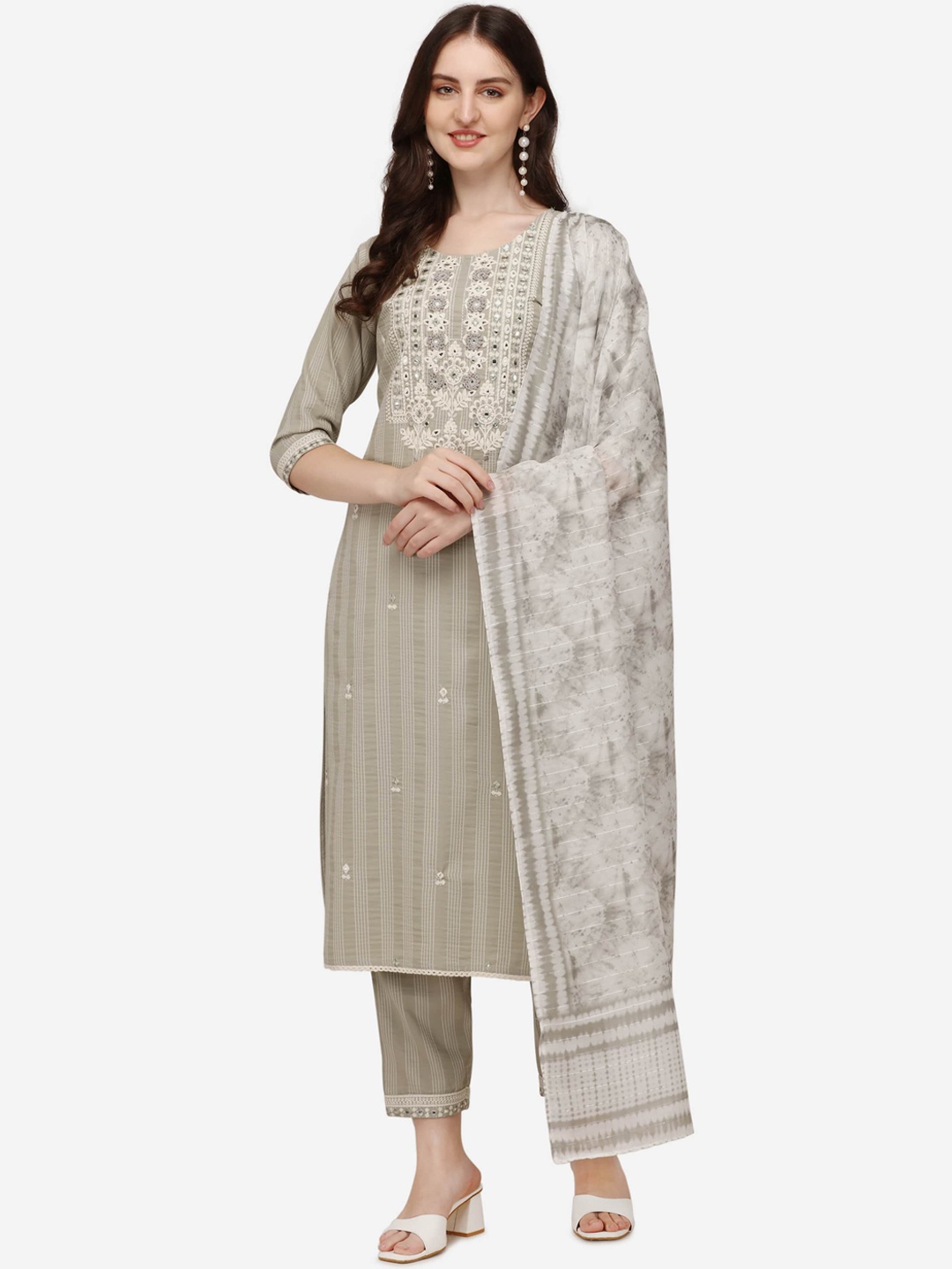 Berrylicious Women Grey Floral Embroidered Pure Cotton Kurta with Trousers & Dupatta