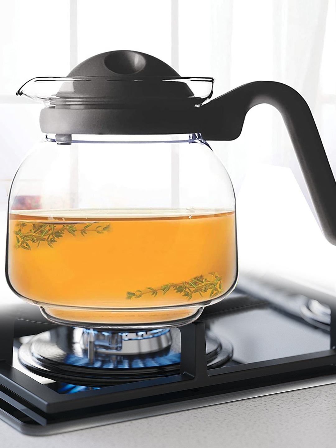 

Treo Transparent Solid Borosilicate Round Carafe 1.5 L