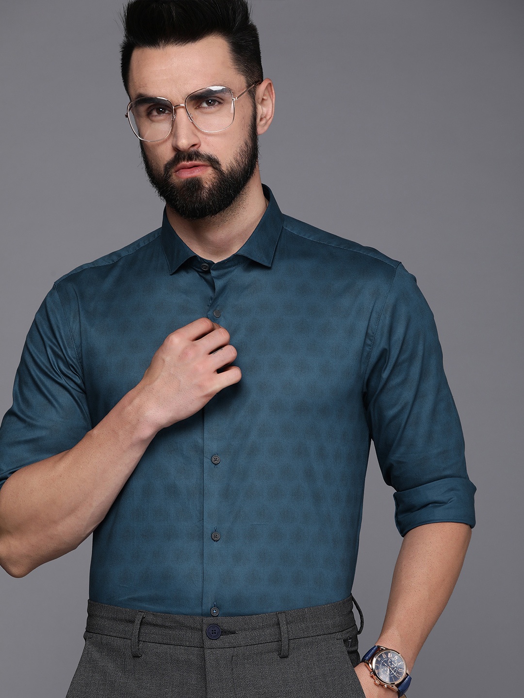 

Louis Philippe Ath Work Men Super Slim Fit Geometric Printed Casual Shirt, Blue