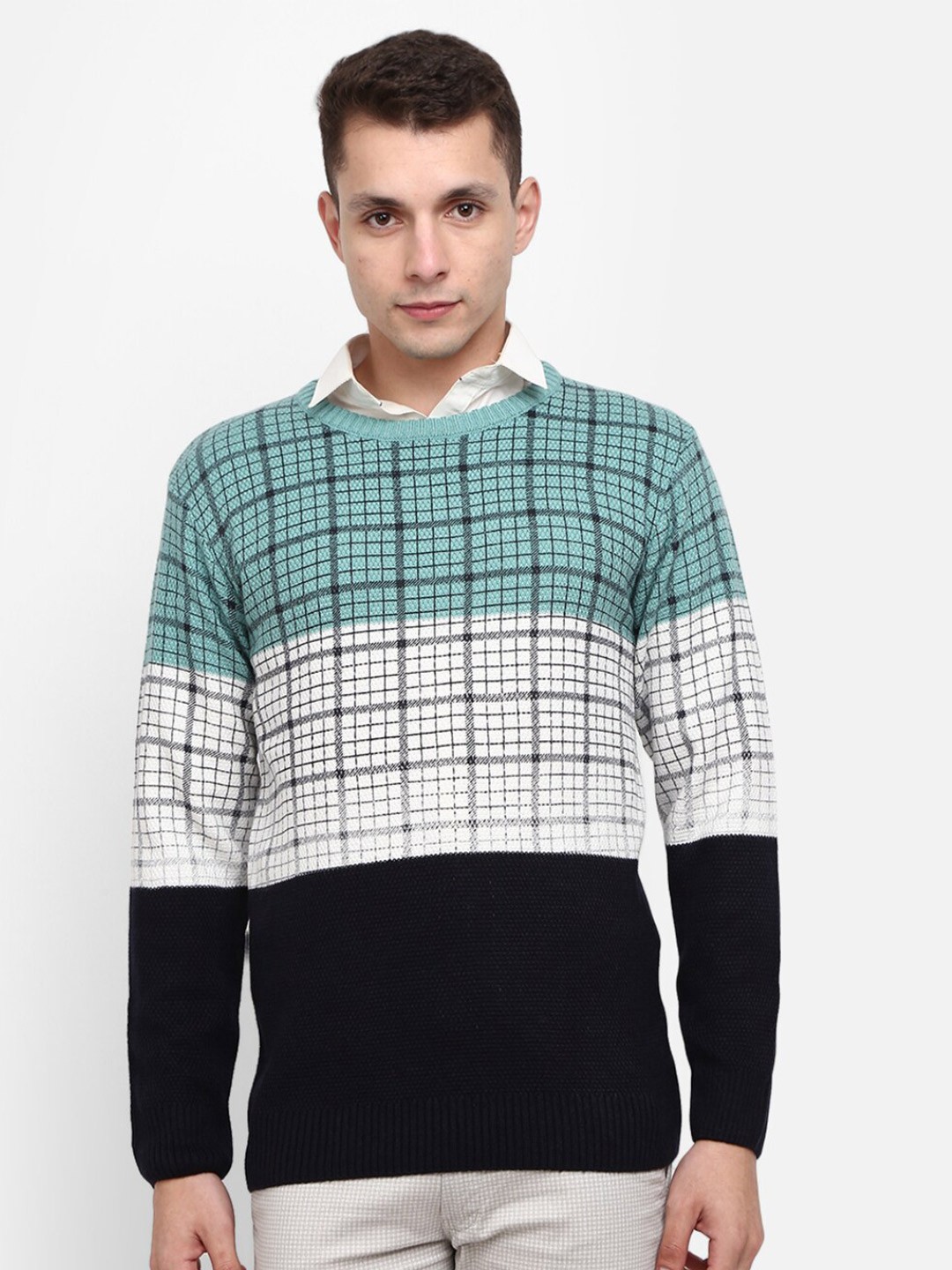 

V-Mart Men Green & Black Colourblocked Cotton Pullover Sweater