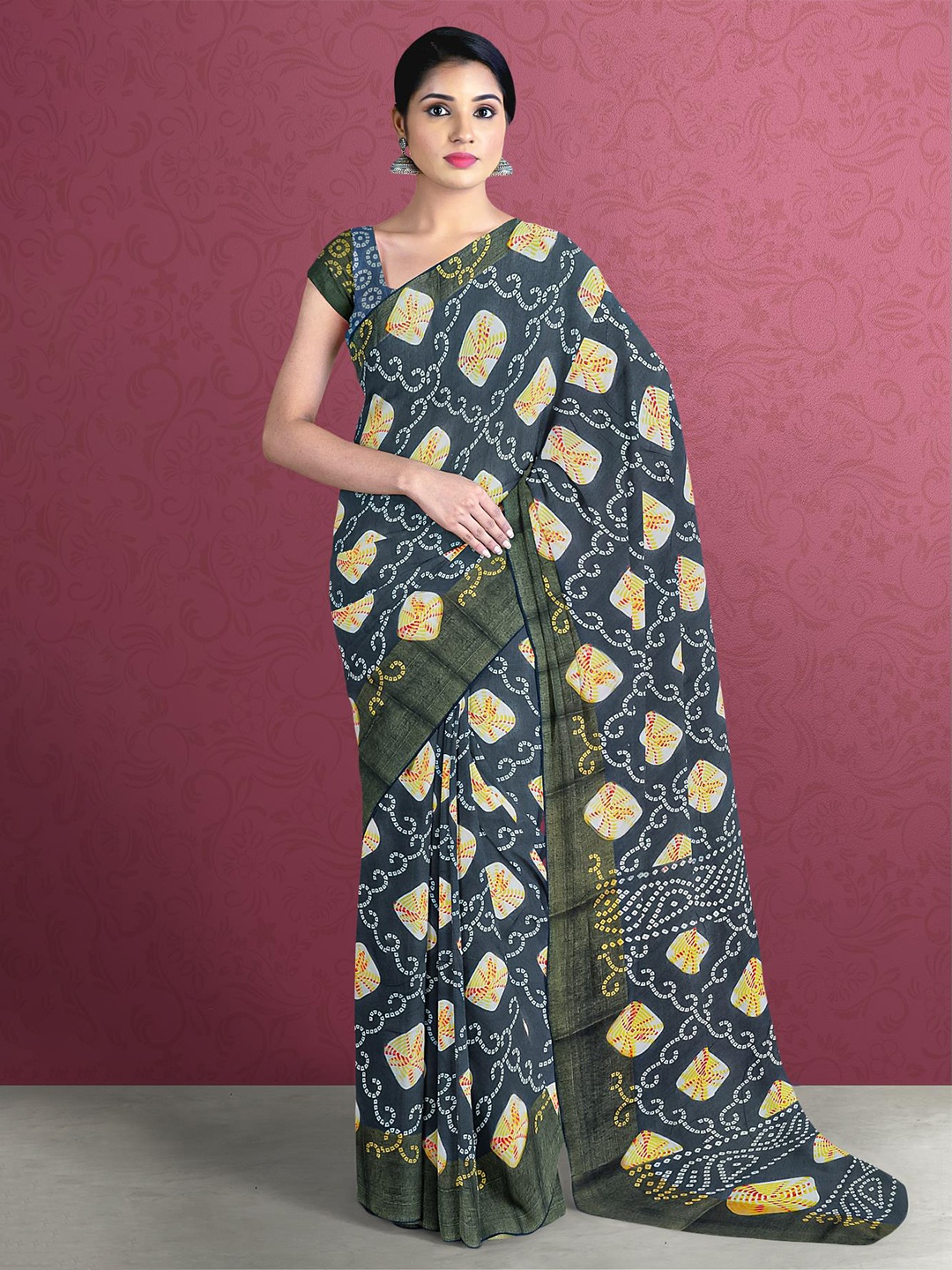 

Kalamandir Grey & White Bandhani Printed Saree
