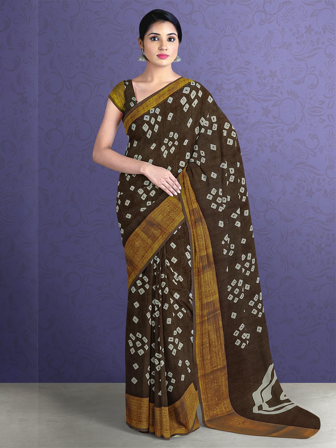 

Kalamandir Brown & Off White Printed Saree