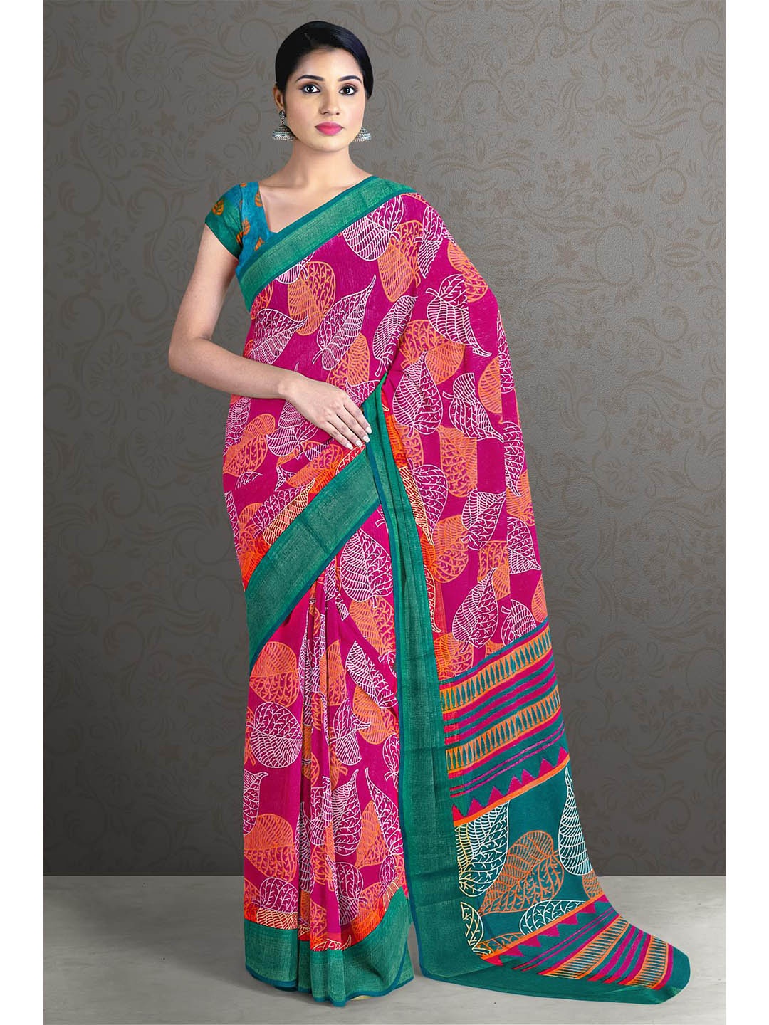 

Kalamandir Pink & Blue Floral Printed Saree