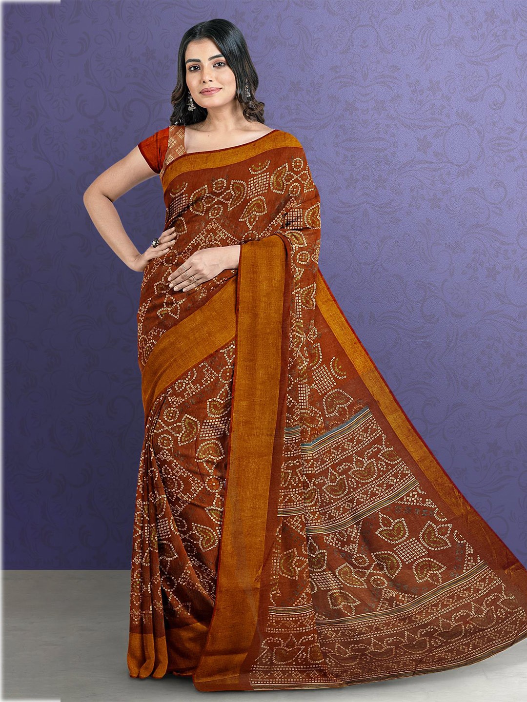 

Kalamandir Brown & Off White Bandhani Zari Saree