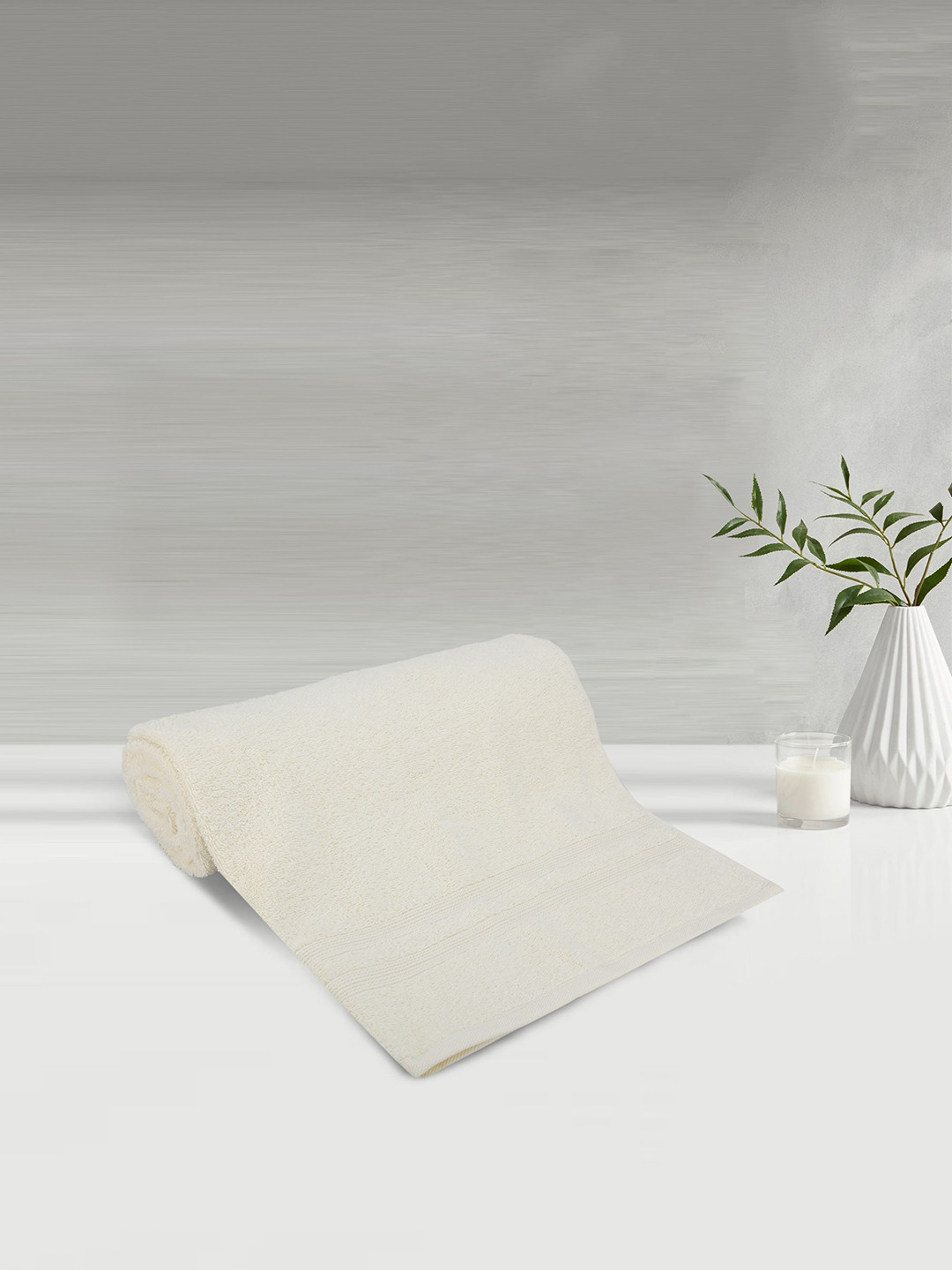 

LUSH & BEYOND Cream Solid Pure Cotton Bath Towel 500 GSM