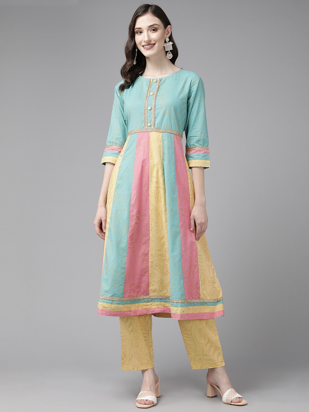

Yufta Blue Ethnic Motifs Printed Gotta Patti Pure Cotton Kurta with Trousers