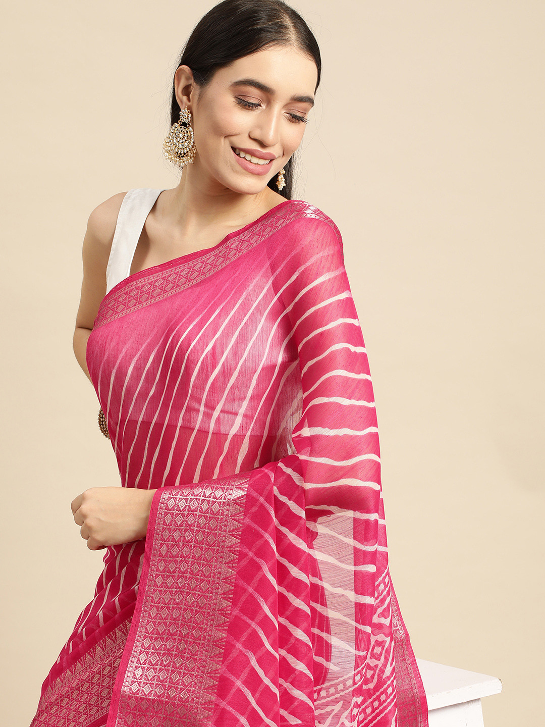 

RACHNA Pink Leheriya Linen Blend Saree