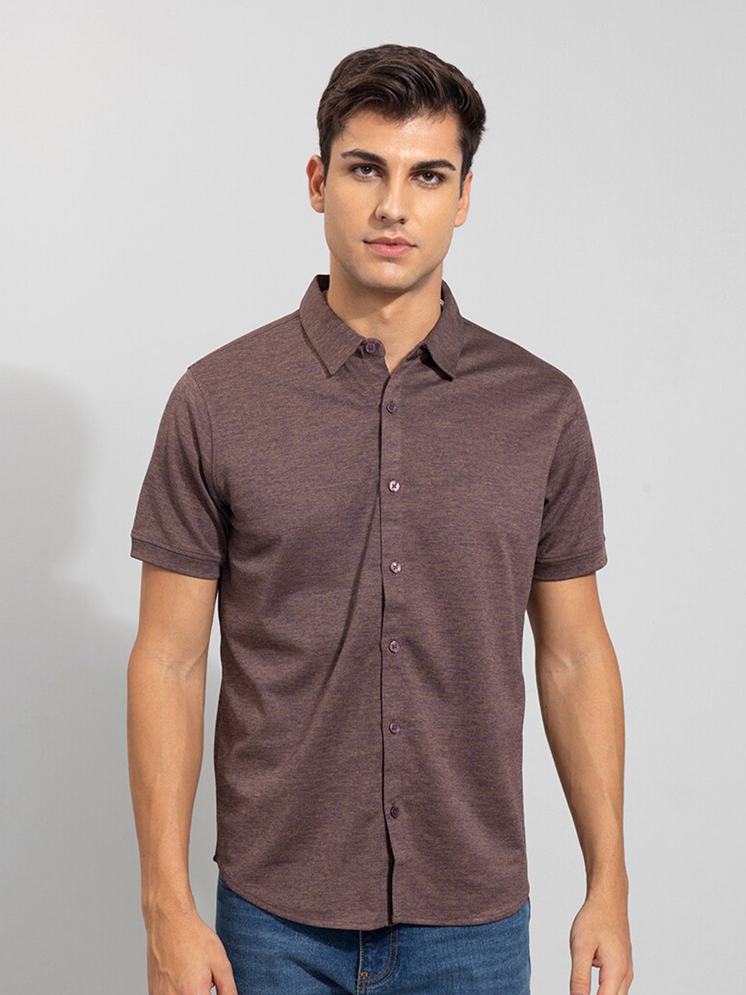 

Snitch Men Maroon Slim Fit Casual Shirt