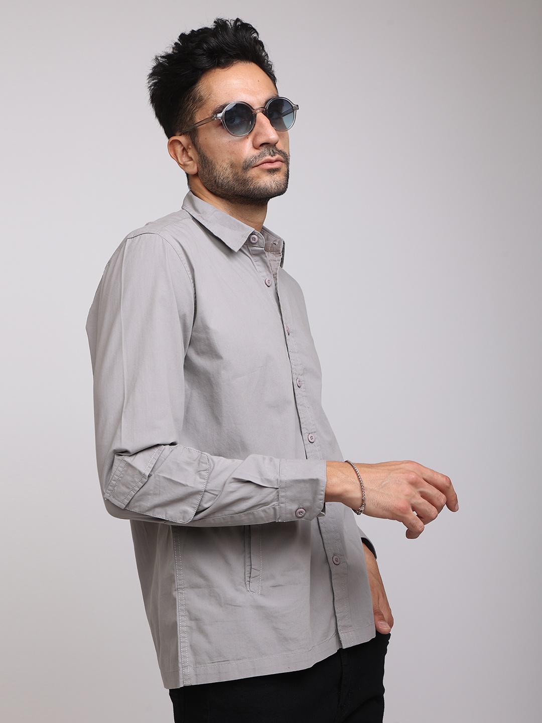 

Snitch Men Grey Slim Fit Casual Cotton Shirt