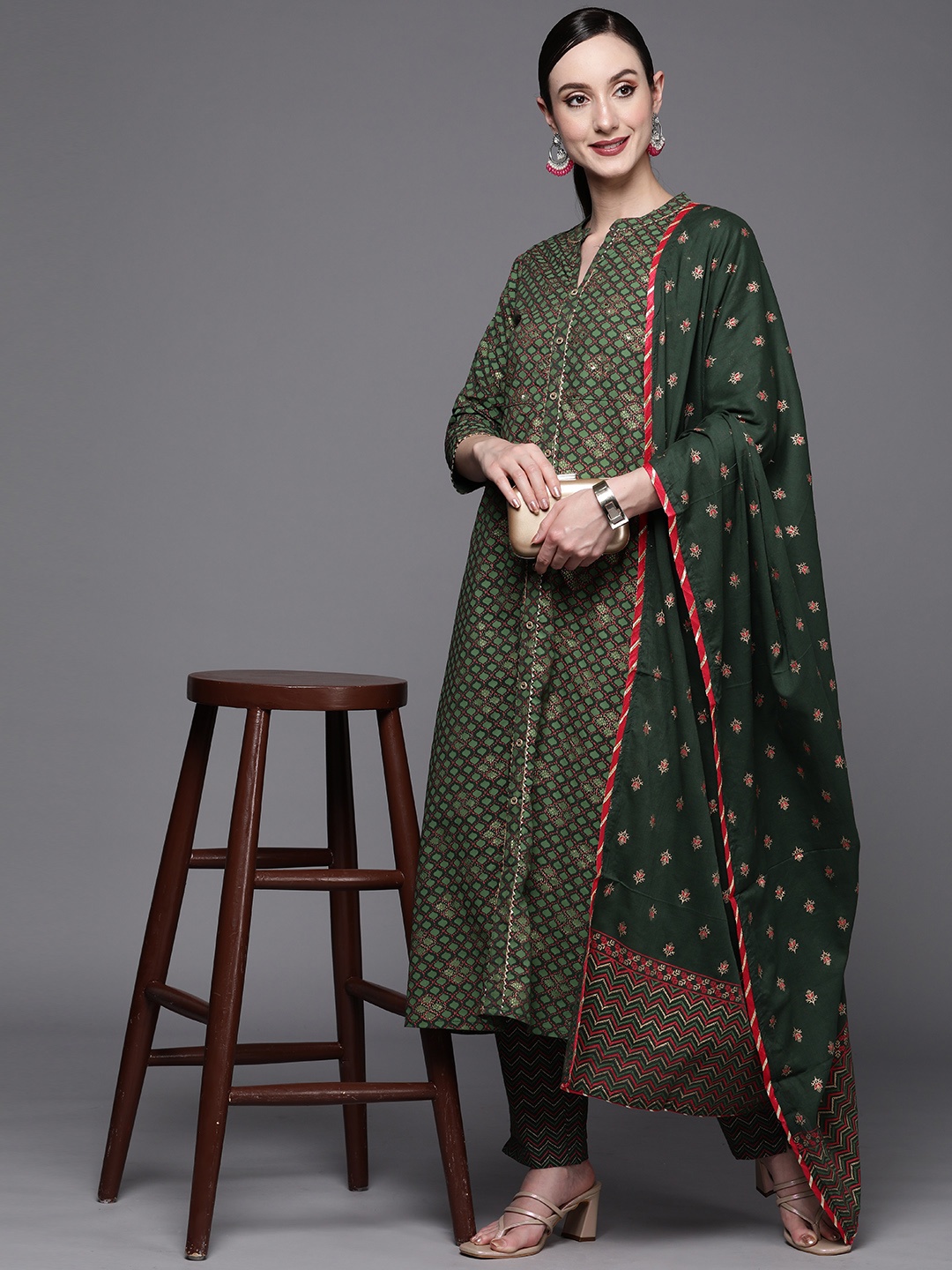 

Indo Era Women Green Ethnic Motifs Printed Gotta Patti Kurta with Trousers & With Dupatta