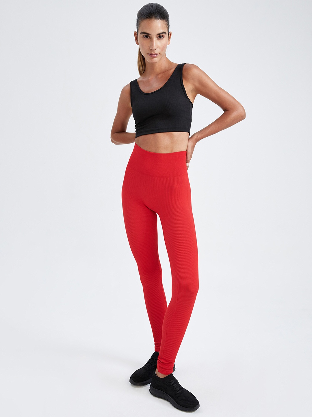 

DeFacto Women Red Ankle Length Leggings