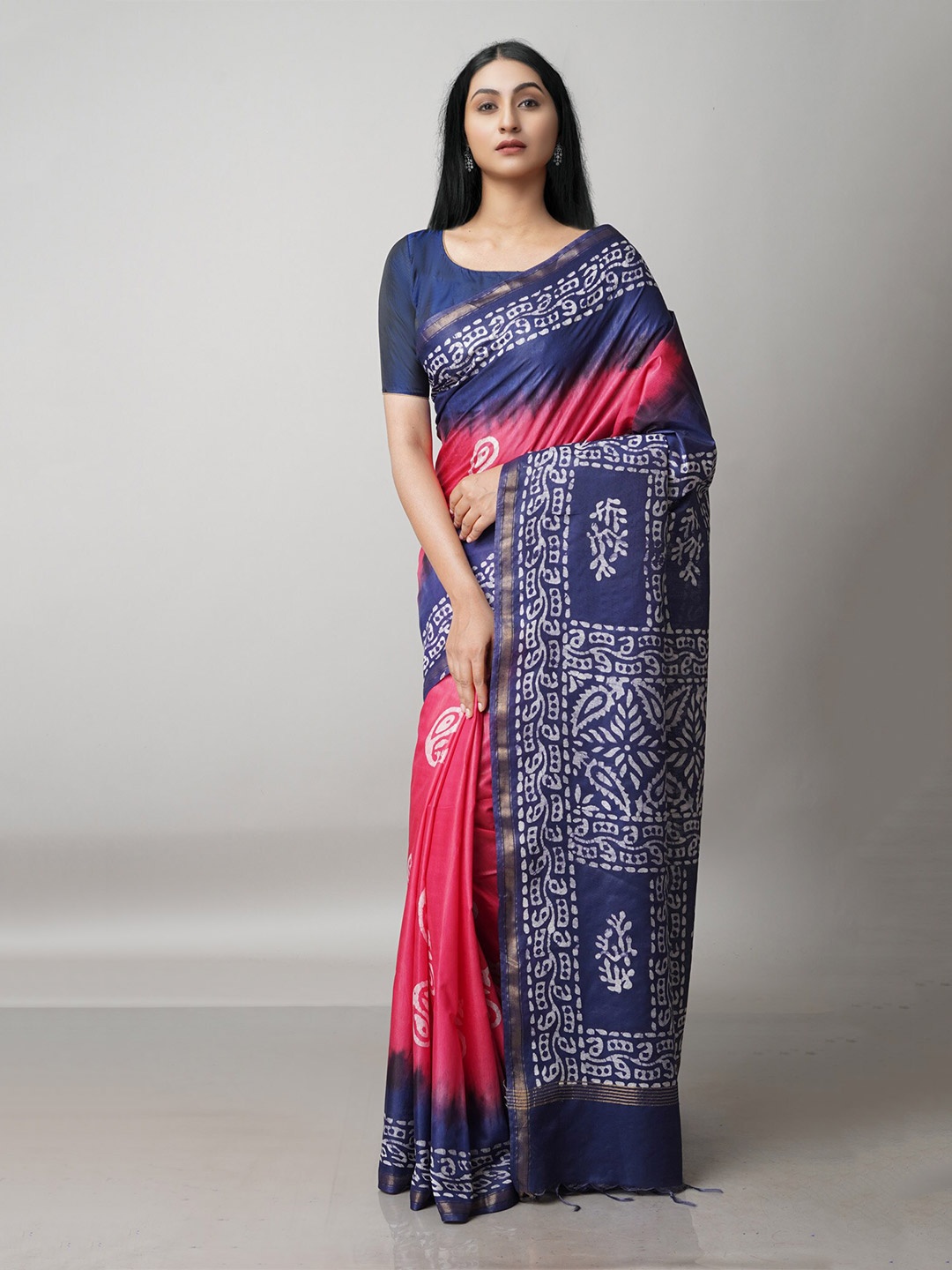

Unnati Silks Pink & Blue Batik Zari Pure Silk Handloom Chanderi Saree