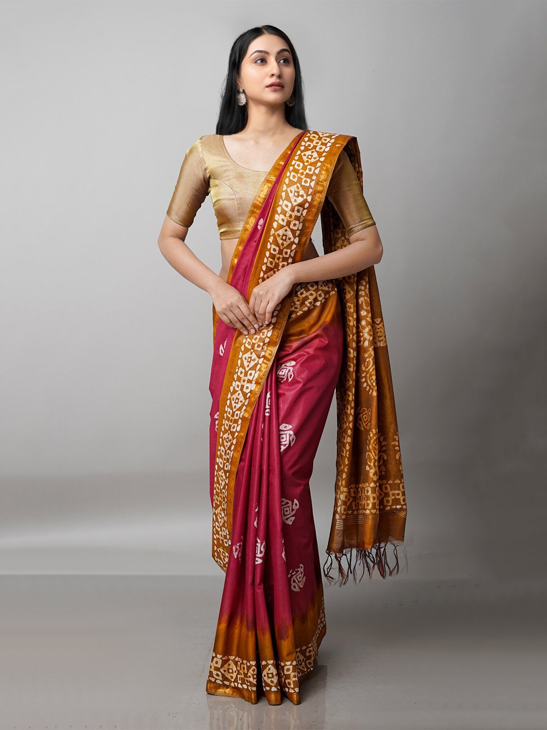 

Unnati Silks Maroon & Yellow Batik Zari Pure Silk Handloom Chanderi Saree