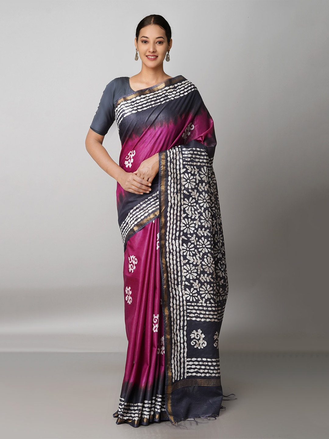 

Unnati Silks Purple & Black Batik Zari Pure Silk Handloom Chanderi Saree