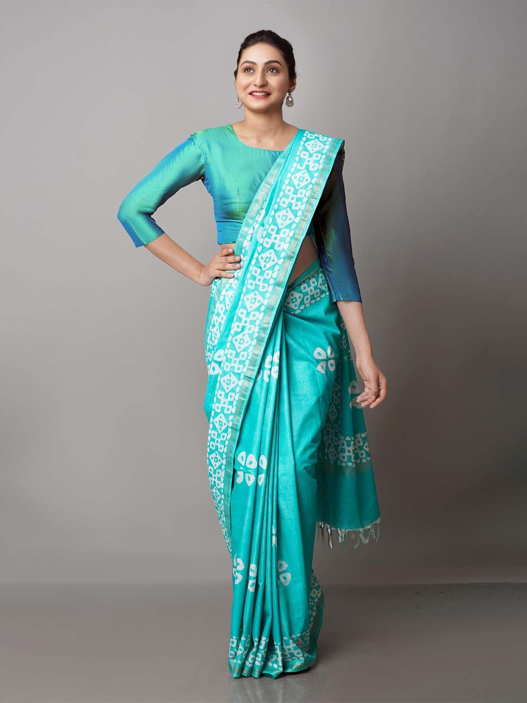 

Unnati Silks Blue & Silver-Toned Batik Zari Pure Silk Handloom Chanderi Saree