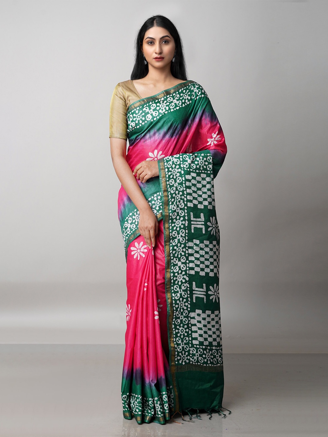 

Unnati Silks Pink & Green Batik Zari Pure Silk Handloom Chanderi Saree