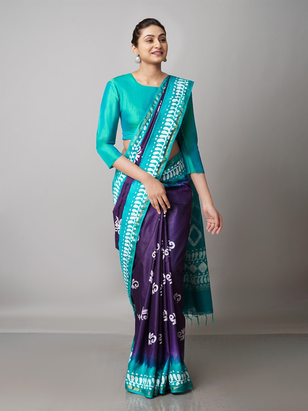 

Unnati Silks Violet & Gold-Toned Batik Zari Pure Silk Handloom Chanderi Saree